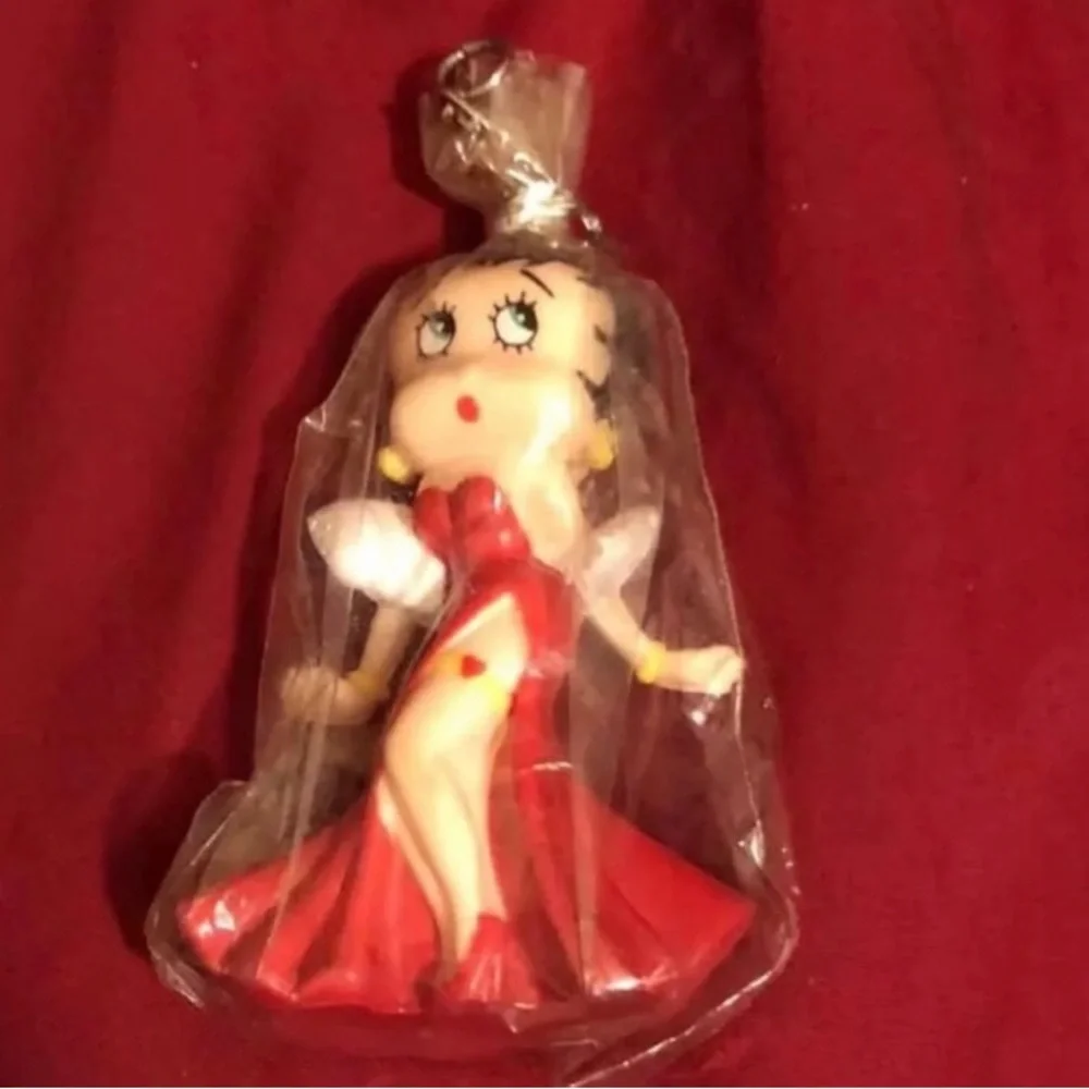 VINTAGE KEY CHAIN - BETTY BOOP - RED GOWN
